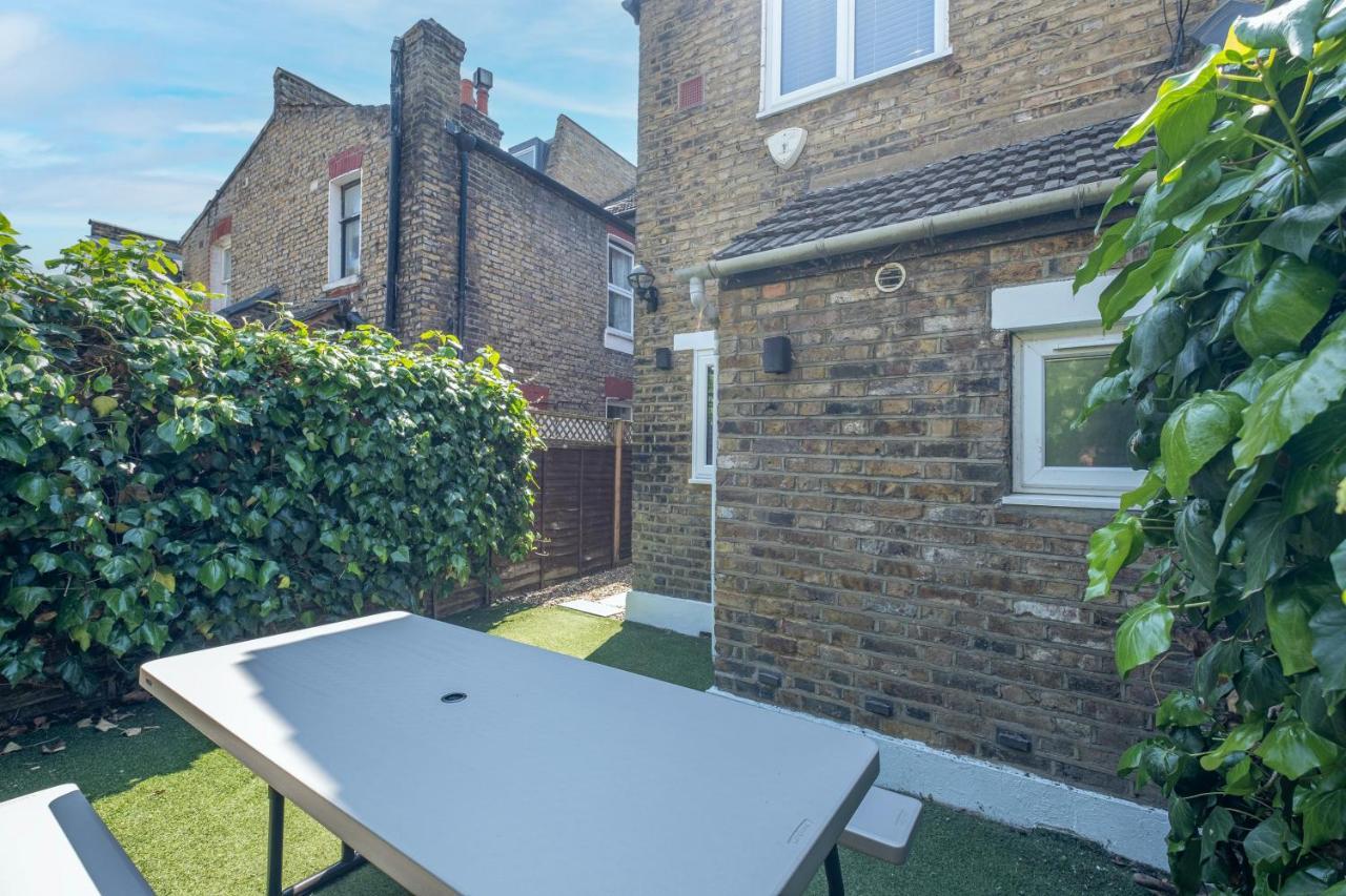 Luxury 3 Bedroom 2 Bathroom House, Fulham By 360Stays London Luaran gambar