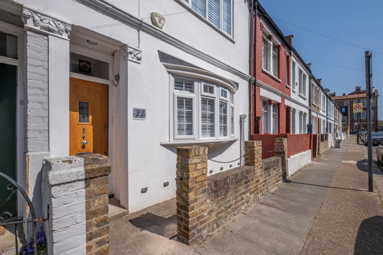 Luxury 3 Bedroom 2 Bathroom House, Fulham By 360Stays London Luaran gambar